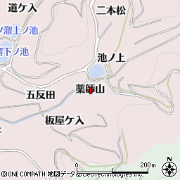 愛知県西尾市吉良町饗庭薬師山周辺の地図