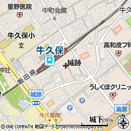愛知県豊川市牛久保町城跡周辺の地図