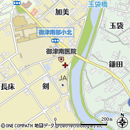 愛知県豊川市御津町御馬膳田103周辺の地図