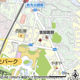 大阪府枚方市伊加賀南町4-8周辺の地図