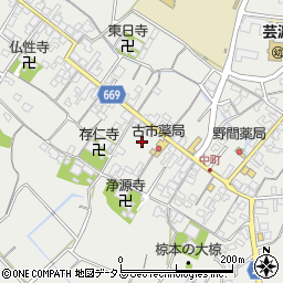 三重県津市芸濃町椋本647周辺の地図