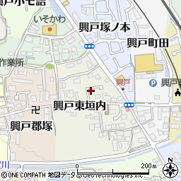 京都府京田辺市興戸東垣内18周辺の地図