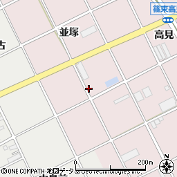 愛知県豊川市篠束町並塚83周辺の地図