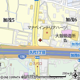 ファミリーマート川西加茂六丁目店周辺の地図