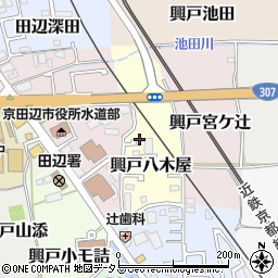 京都府京田辺市興戸八木屋26-12周辺の地図