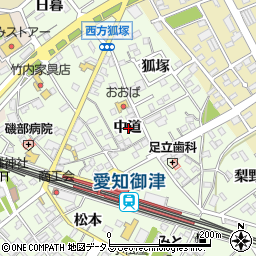愛知県豊川市御津町西方中道周辺の地図