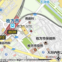 コメダ珈琲店枚方市駅前店周辺の地図