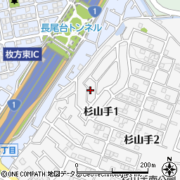 大阪府枚方市杉山手1丁目37周辺の地図