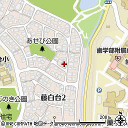 大阪府吹田市藤白台2丁目20-5周辺の地図