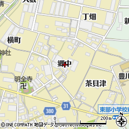 愛知県豊川市牧野町郷中周辺の地図