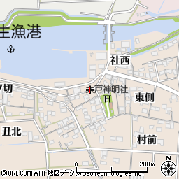 愛知県西尾市一色町治明西側堤防官地拝借無周辺の地図
