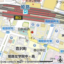 ファミリーマート姫路駅南店周辺の地図