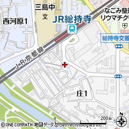ファミリーマートＪＲ総持寺駅南店周辺の地図