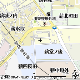 京都府京田辺市薪茶屋前3-9周辺の地図