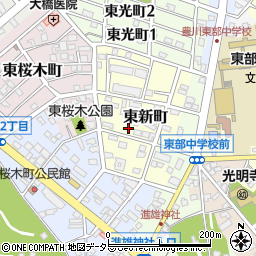 愛知県豊川市東新町周辺の地図