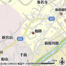 愛知県豊川市国府町仙路37-26周辺の地図