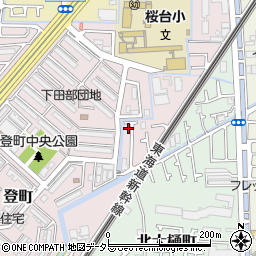 大阪府高槻市登町53-10周辺の地図