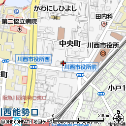 ファミリーマート川西能勢口駅北店周辺の地図