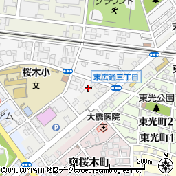 愛知県豊川市小桜町31-2周辺の地図