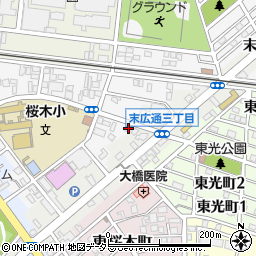 愛知県豊川市小桜町31-3周辺の地図