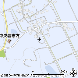 兵庫県加古川市志方町東飯坂136周辺の地図