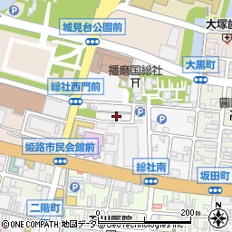 兵庫県姫路市総社本町121周辺の地図