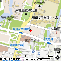 兵庫県姫路市本町68-100周辺の地図
