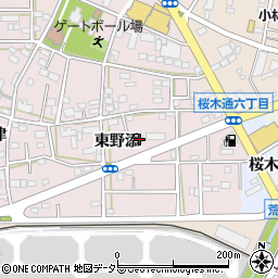 愛知県豊川市本野町東野添51周辺の地図