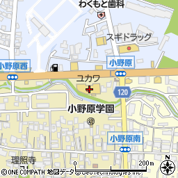 湯川家具　箕面店周辺の地図