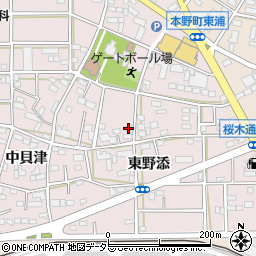愛知県豊川市本野町東野添12周辺の地図