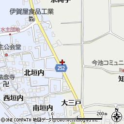 京都府城陽市枇杷庄大三戸27-7周辺の地図