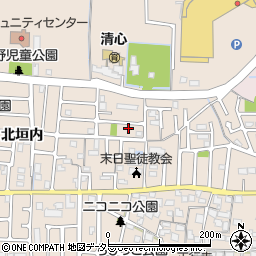 京都府城陽市富野北垣内33-10周辺の地図