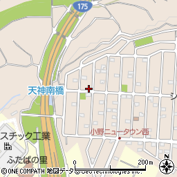 兵庫県小野市天神町80-825周辺の地図