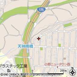 兵庫県小野市天神町80-830周辺の地図