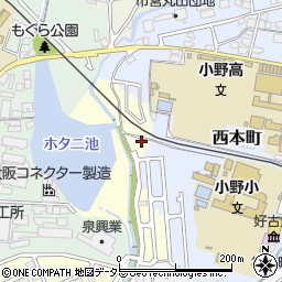 兵庫県小野市大島町352-8周辺の地図