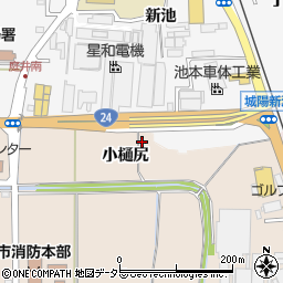 京都府城陽市富野小樋尻22周辺の地図