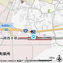 関駅前周辺の地図