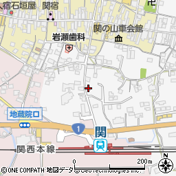 三重県亀山市関町木崎256周辺の地図