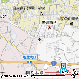 三重県亀山市関町木崎304周辺の地図