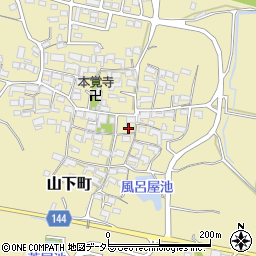 三重県亀山市山下町24周辺の地図