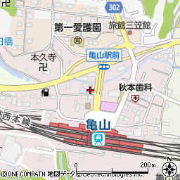 三重県亀山市御幸町279-30周辺の地図