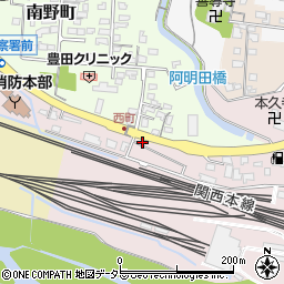三重県亀山市御幸町82周辺の地図