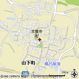 三重県亀山市山下町53周辺の地図