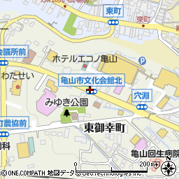 亀山市文化会館北周辺の地図