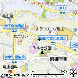 吉野家 亀山店周辺の地図
