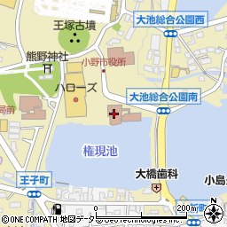 伝統産業会館周辺の地図