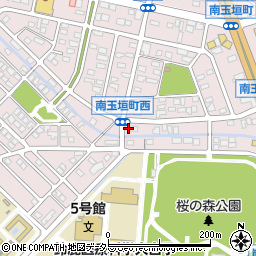 有限会社市川電器周辺の地図