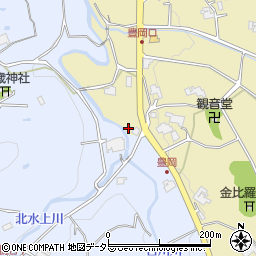 兵庫県三木市吉川町豊岡872-4周辺の地図