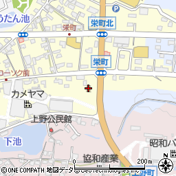 ファミリーマート亀山栄町店周辺の地図