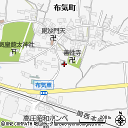 三重県亀山市布気町1696周辺の地図